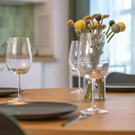 Апартаменты Md Homes Moderne Zentral Hbf Bis 5 Personen N Магдебург